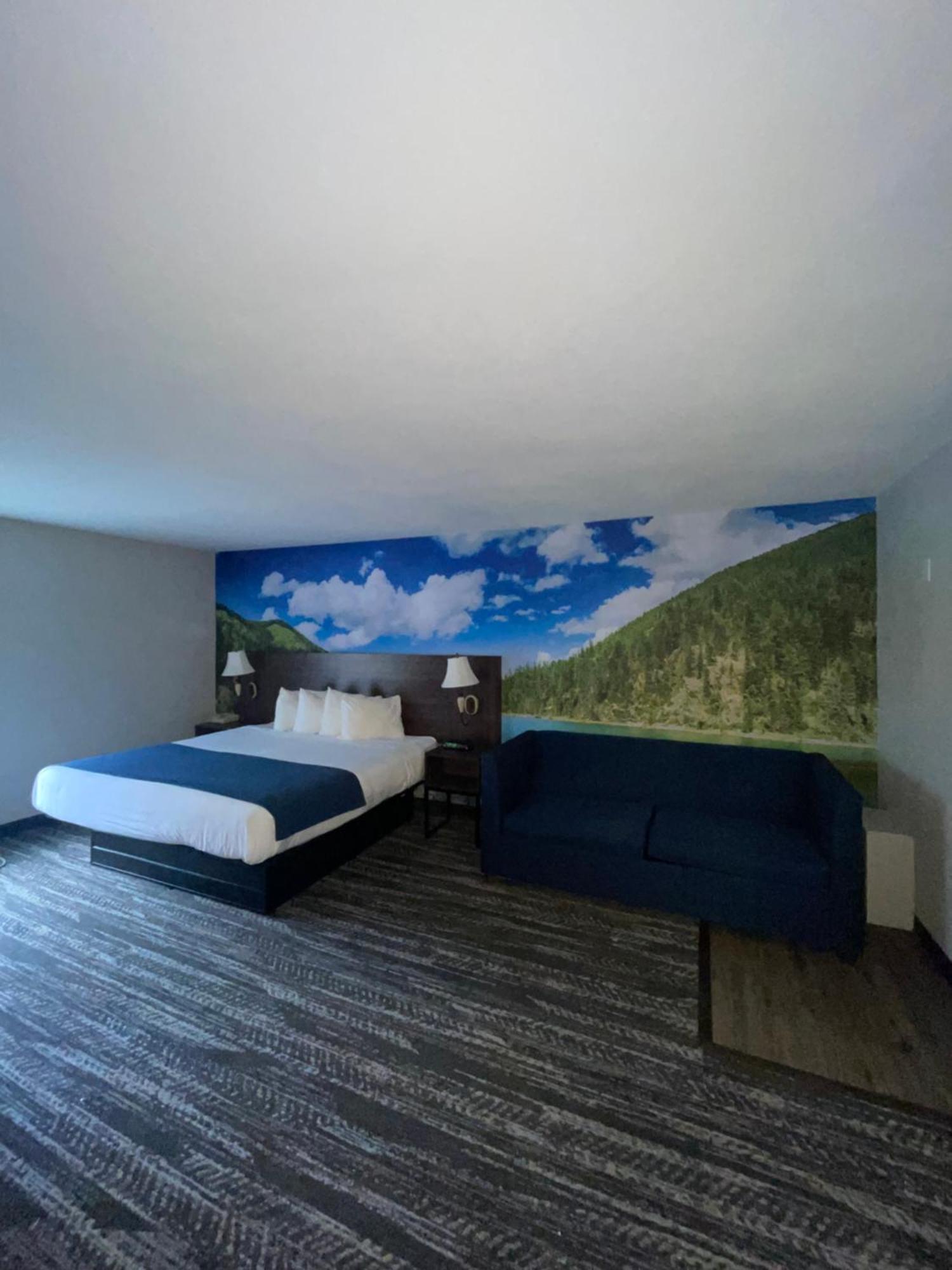 Clarion Pointe-Dillard Near Blue Ridge Mountains Hotell Exteriör bild