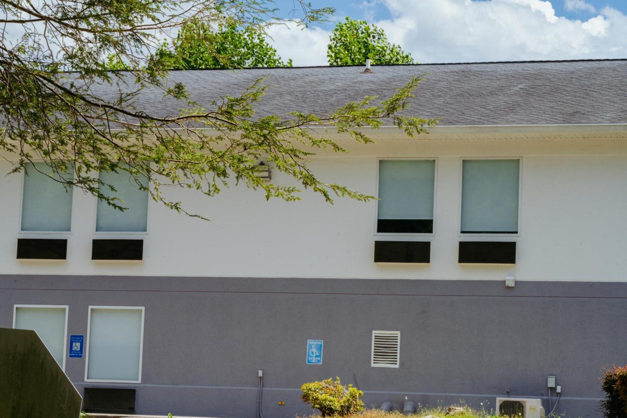 Clarion Pointe-Dillard Near Blue Ridge Mountains Hotell Exteriör bild