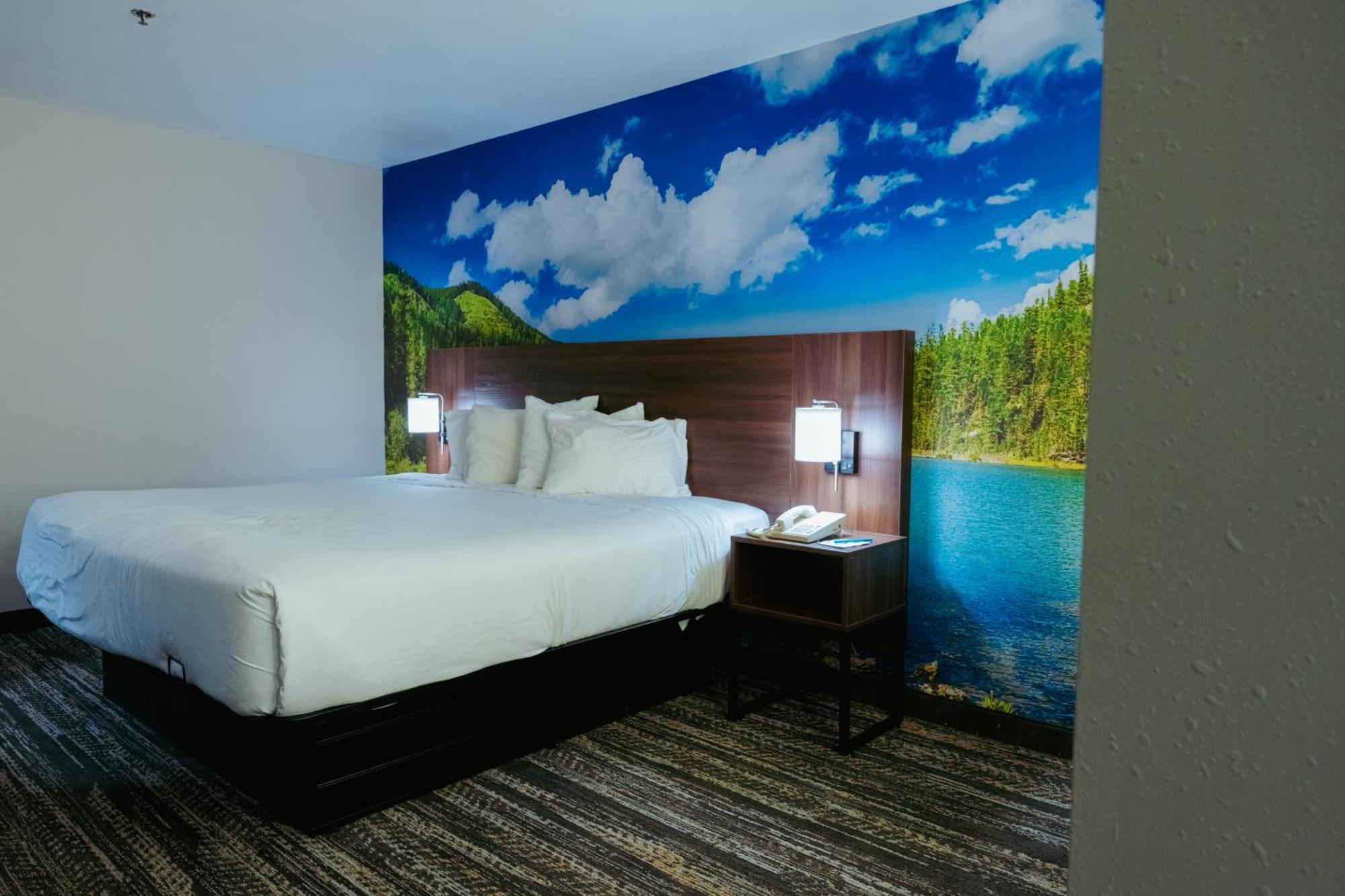 Clarion Pointe-Dillard Near Blue Ridge Mountains Hotell Exteriör bild
