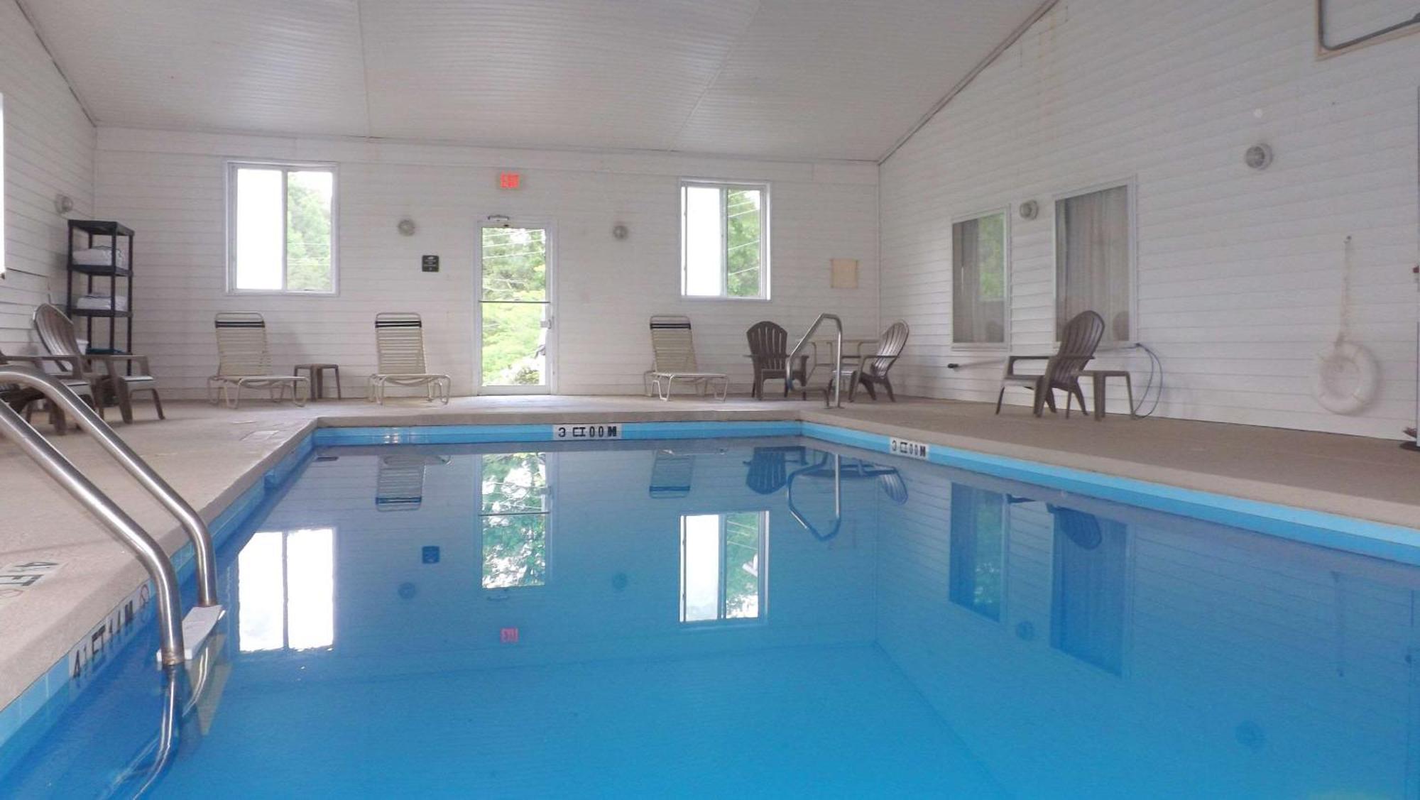 Clarion Pointe-Dillard Near Blue Ridge Mountains Hotell Exteriör bild